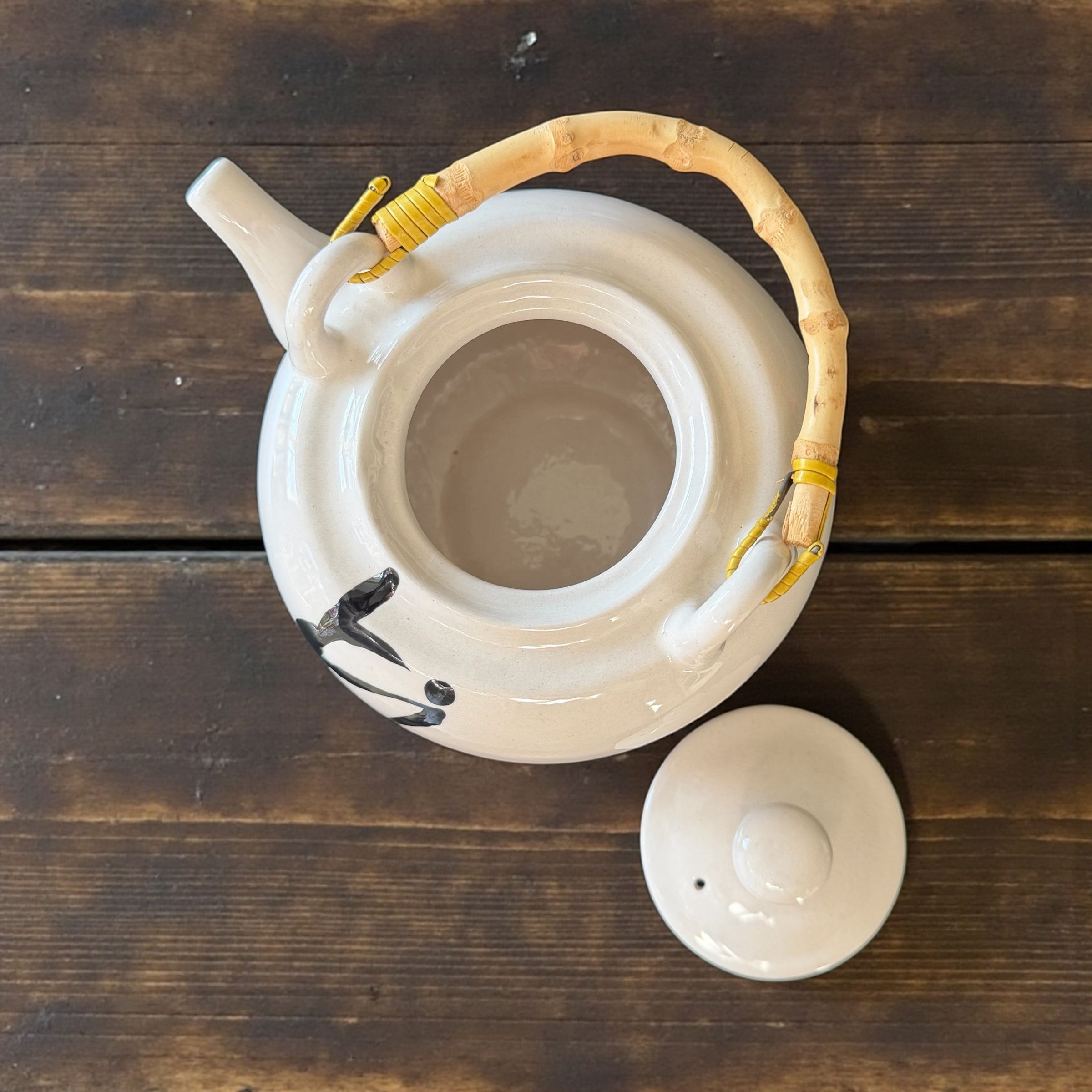 Vintage Teapot - Japanese with bamboo handle (Tougei)