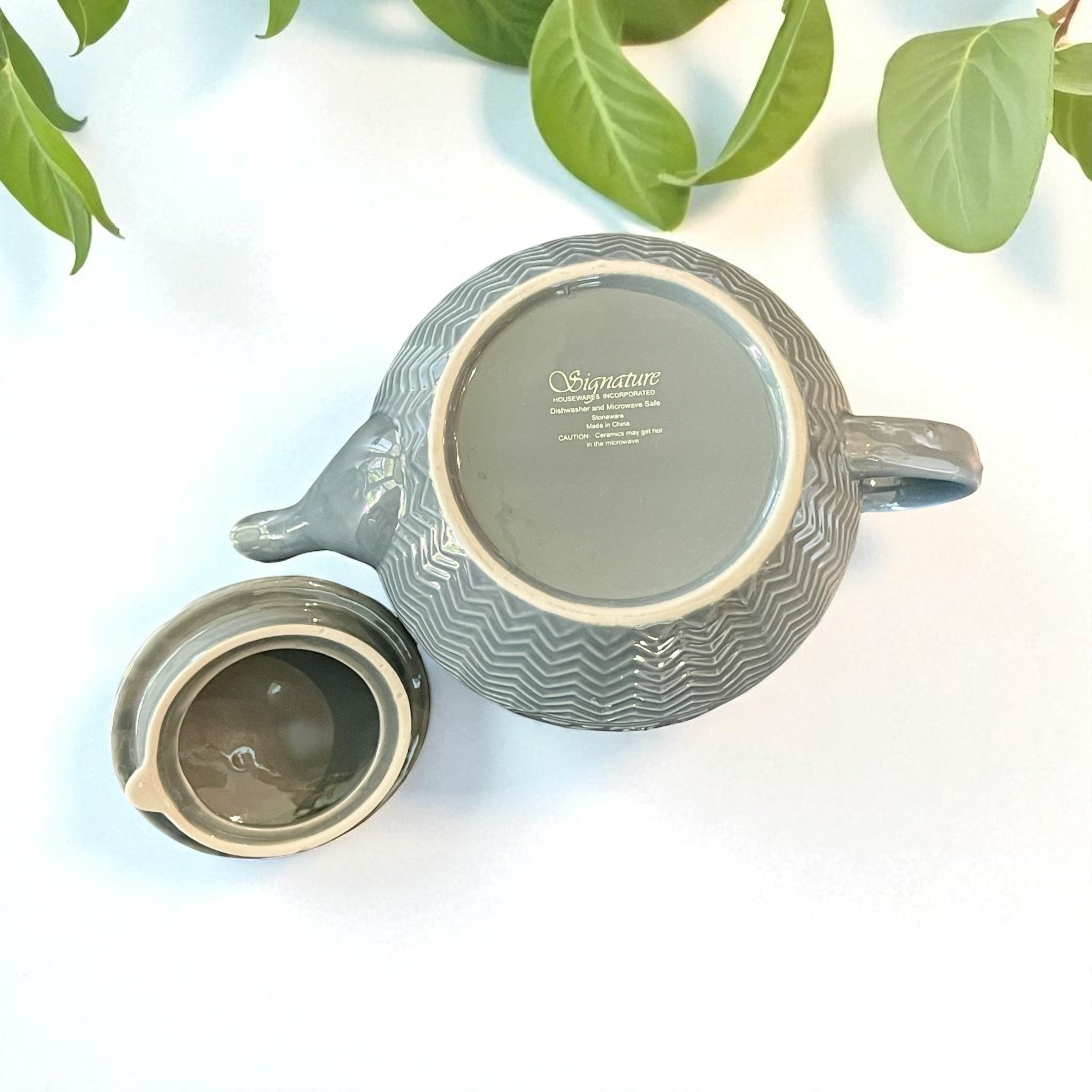 Vintage Teapot - Gray “Tea” (Signature, China)