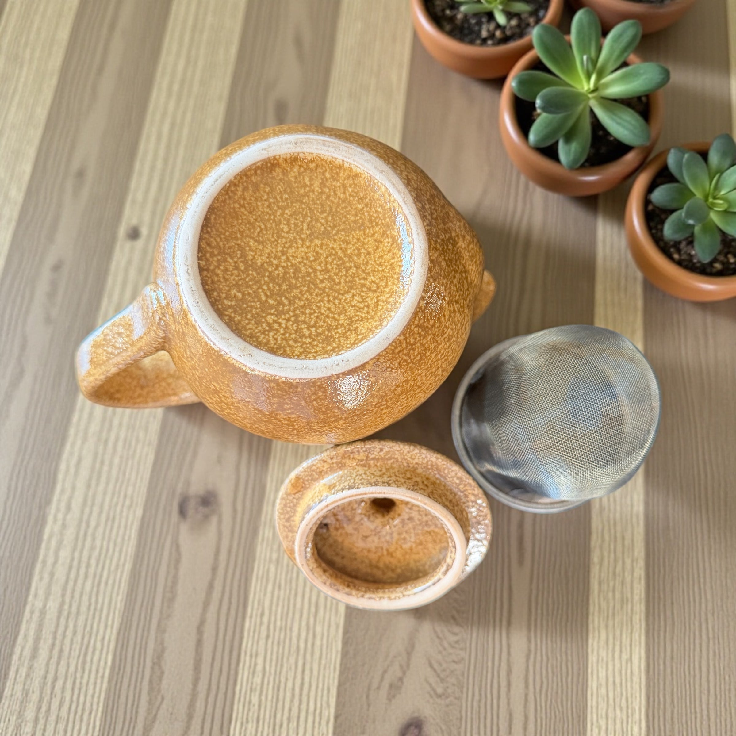 Vintage Teapot with Infuser - Brown Betty (Baum Bros, China)