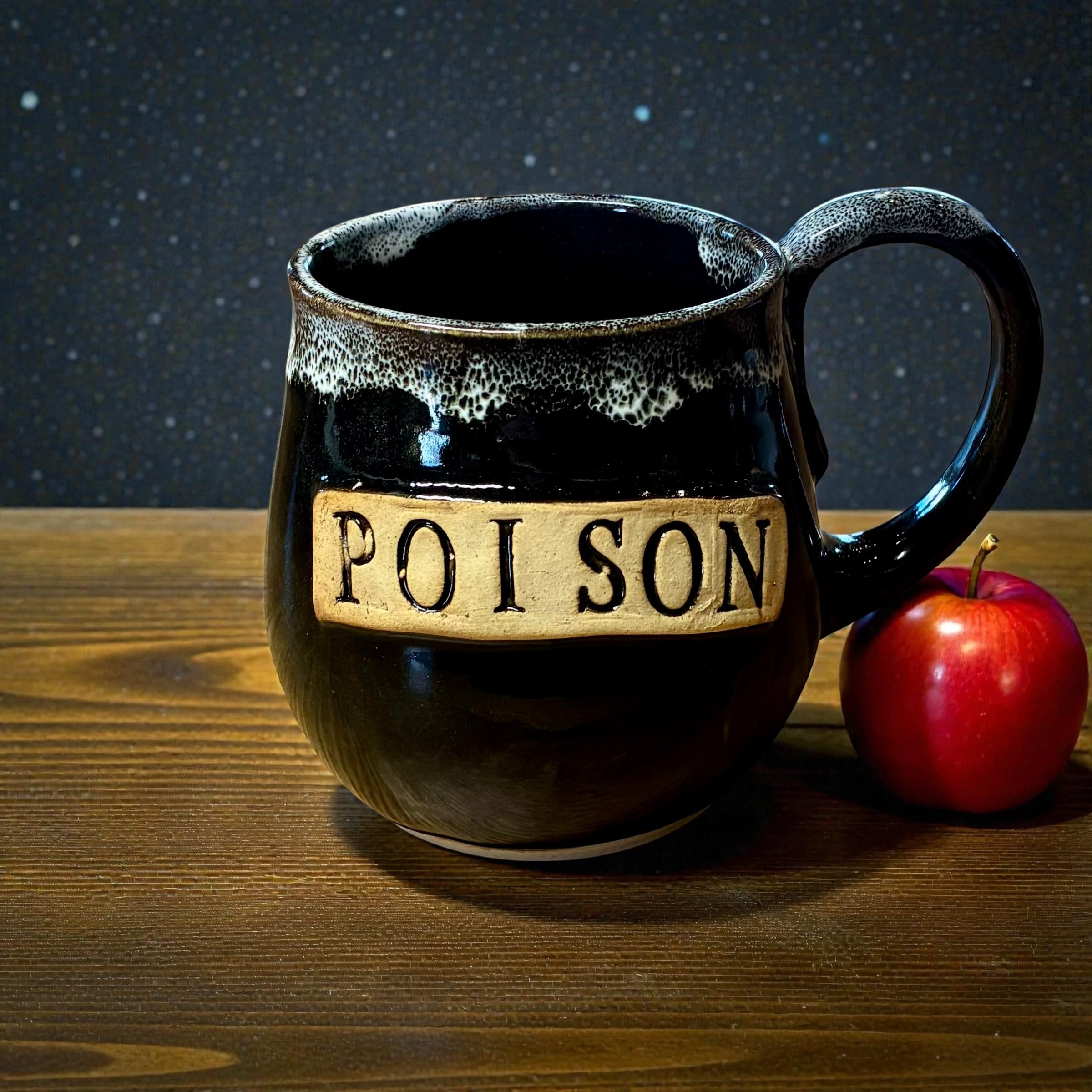 Boot Sole Pottery - Poison (Black)