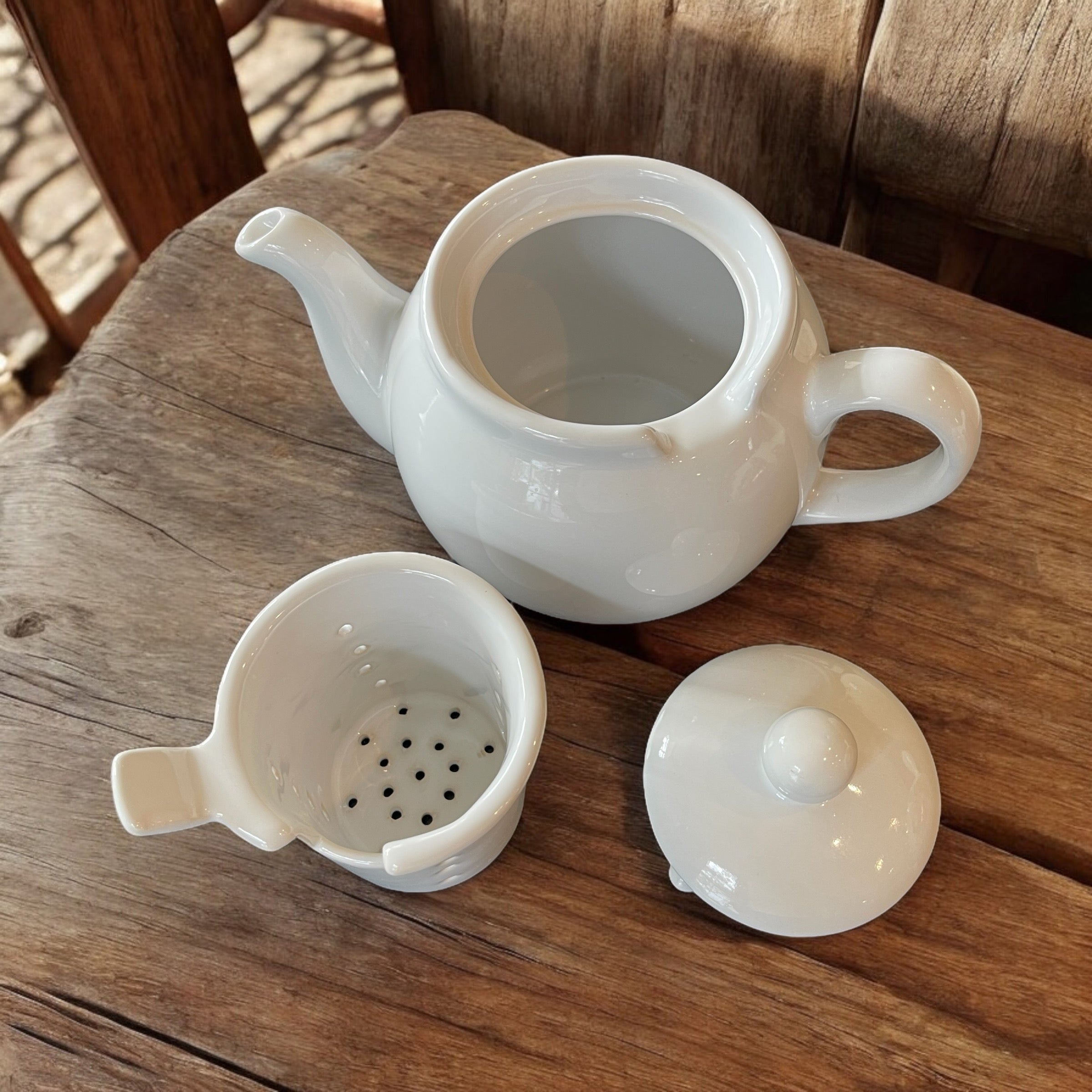 Vintage Teapot with Infuser - White (Unknown)
