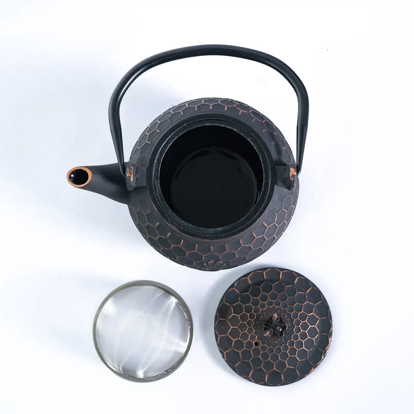 60oz Cast Iron Tea Pot Bronze Honeycomb Bee
