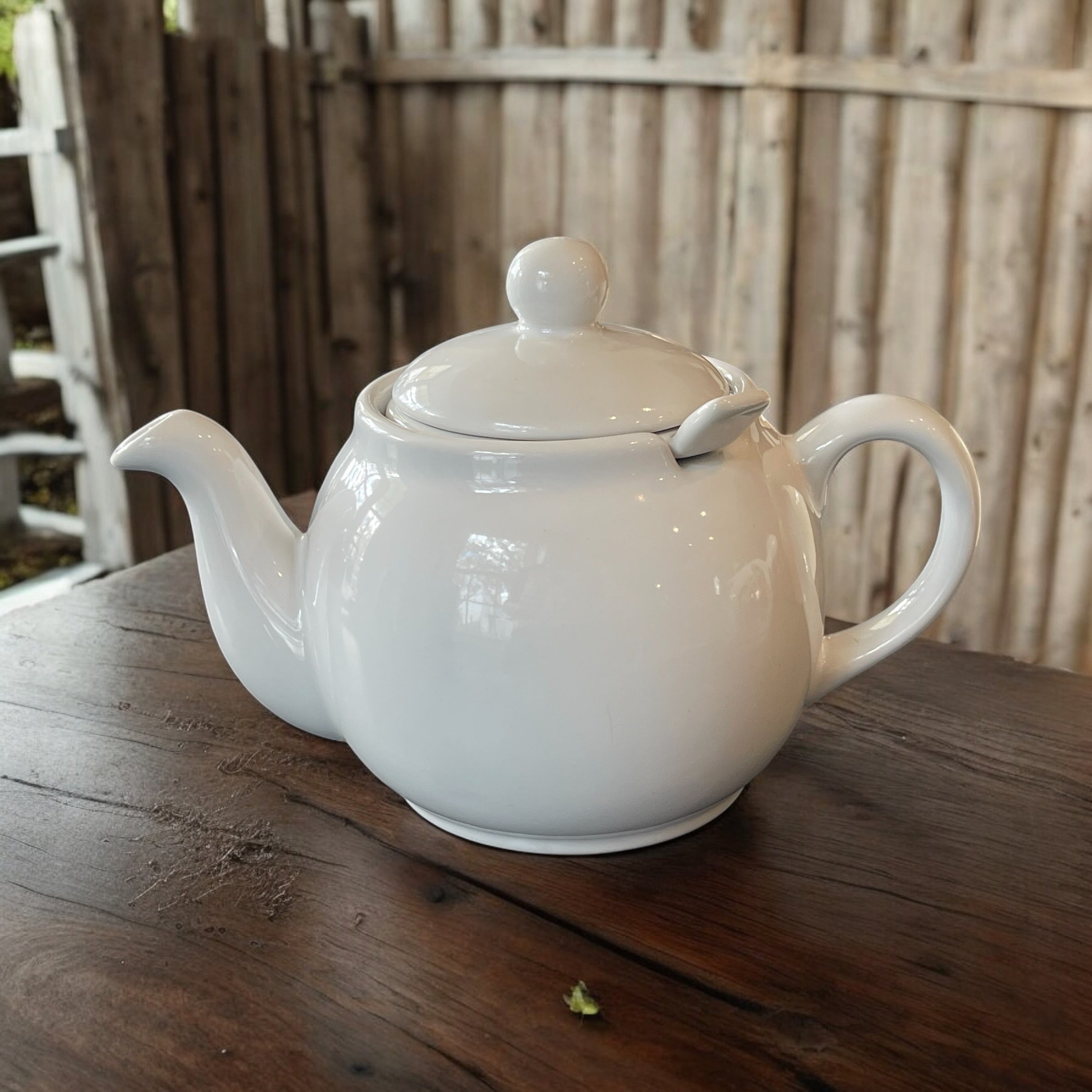 Vintage Teapot with Infuser - White (Unknown)