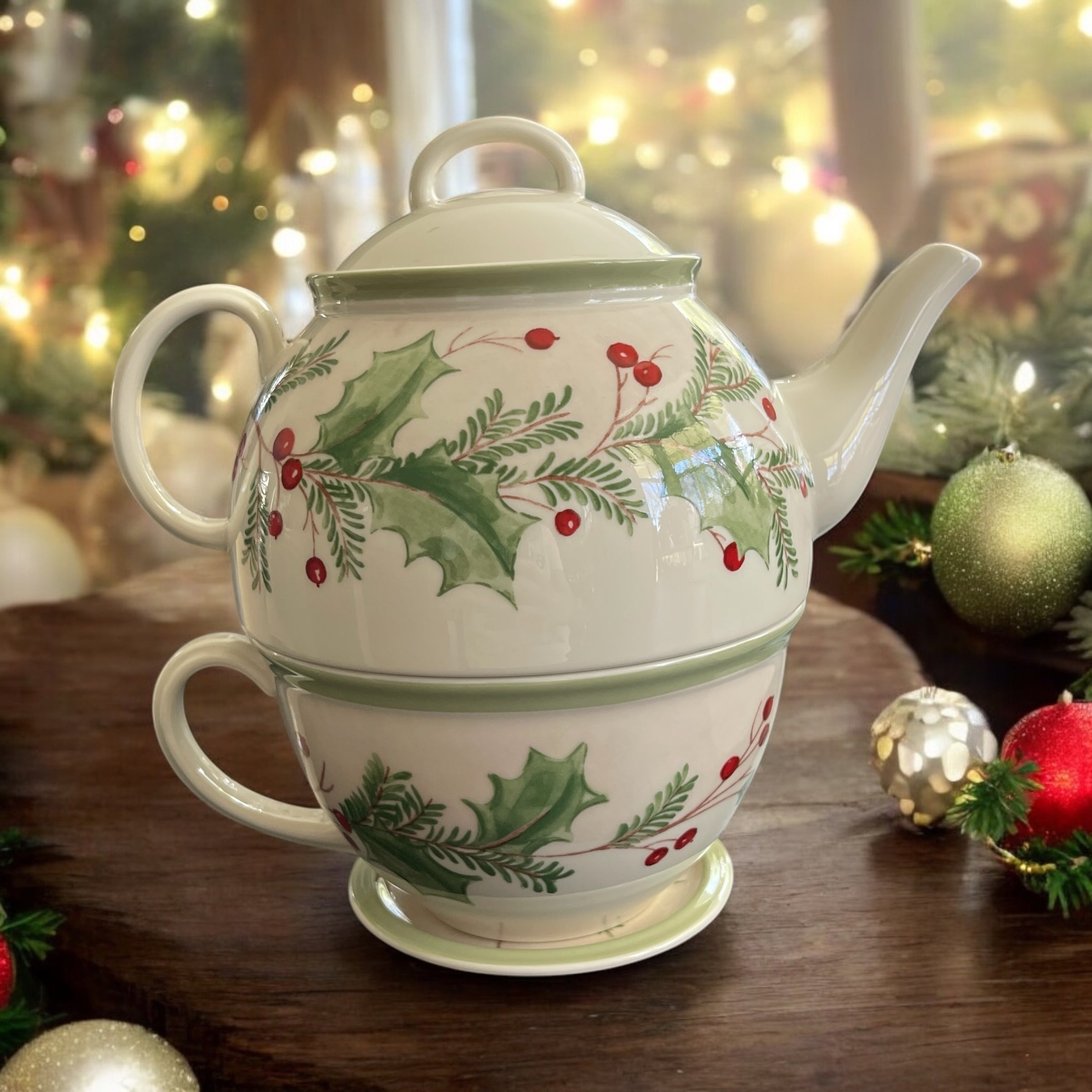 Vintage Teapot - Holiday Gatherings Tea for One (Lenox)