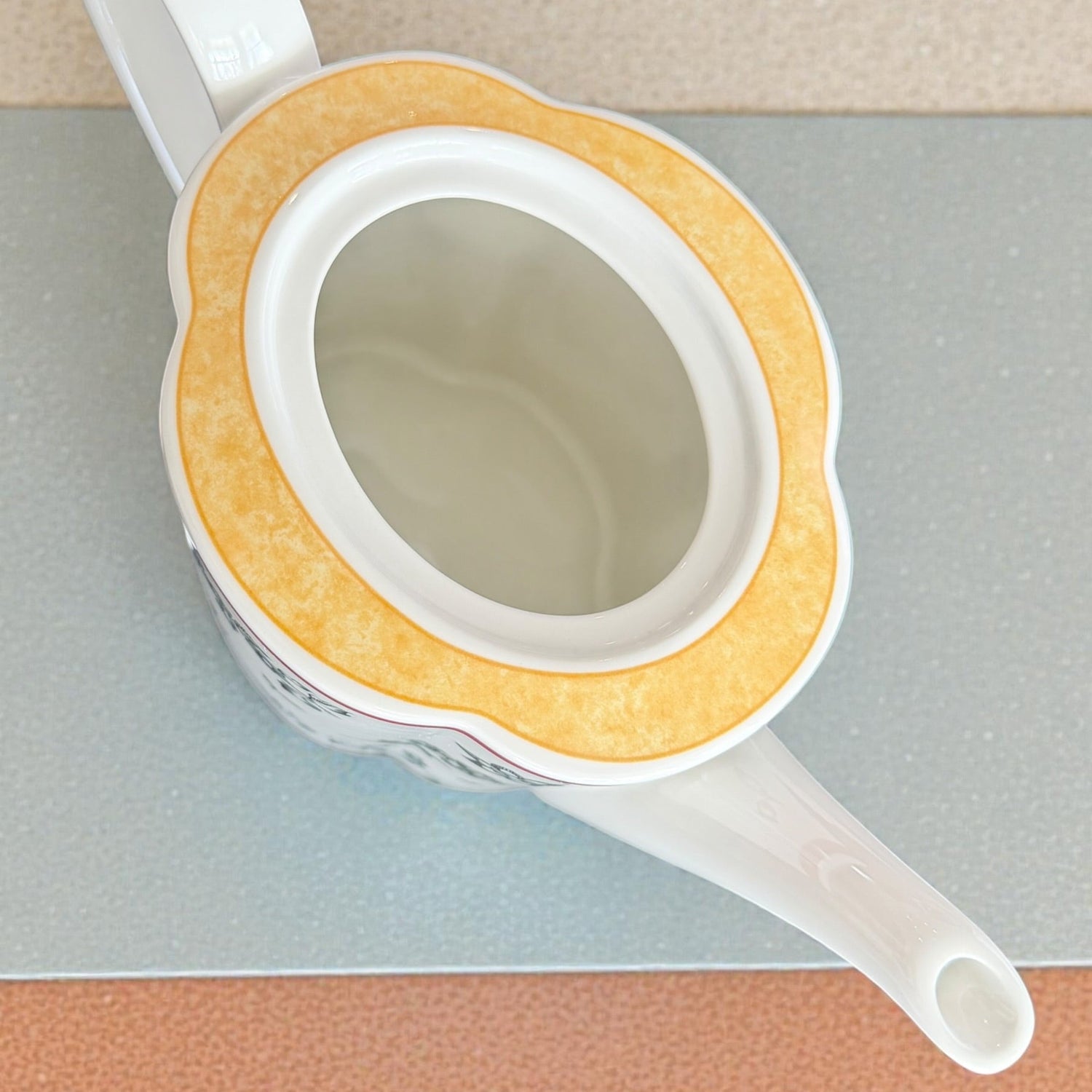 Vintage Teapot - Switch Plantation (Villeroy &amp; Boch, Germany)