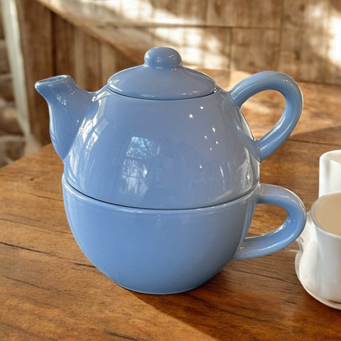 Vintage Teapot - Sky Blue Tea for One (Pier One, China)