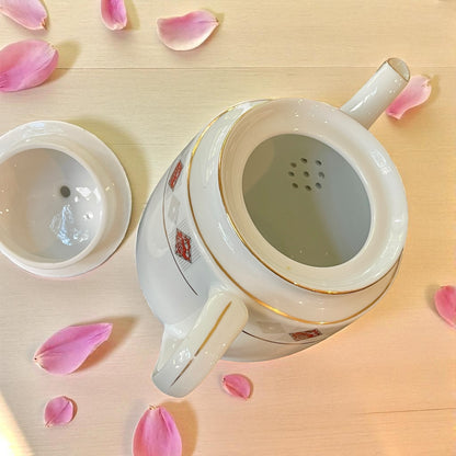 Vintage Teapot - White Diamond (Unknown, China)