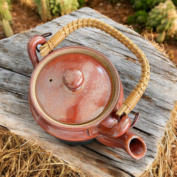 Vintage Teapot - Maroon/Black (Unknown)