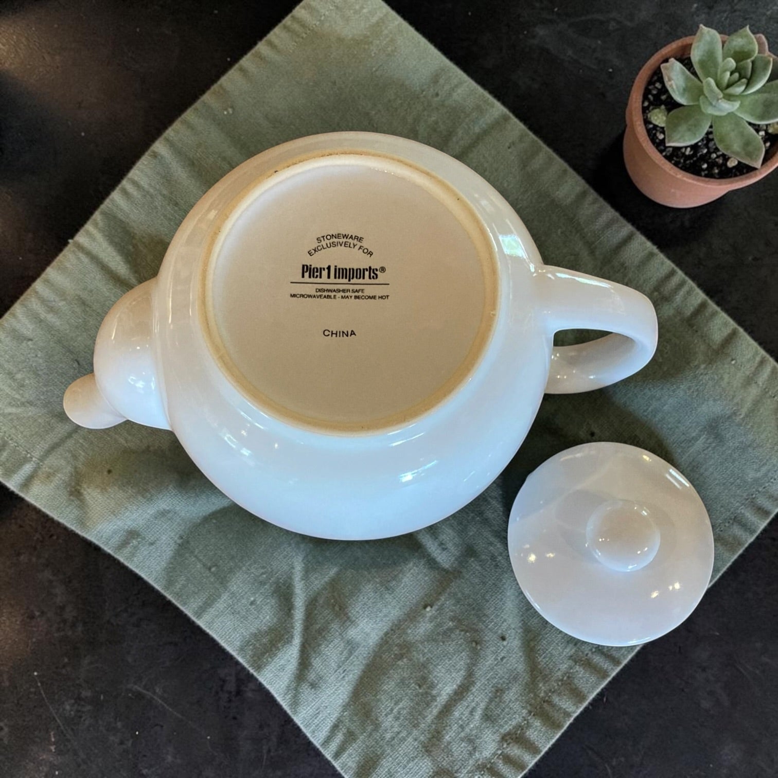 Vintage Teapot - Classic White (Pier 1 Imports)