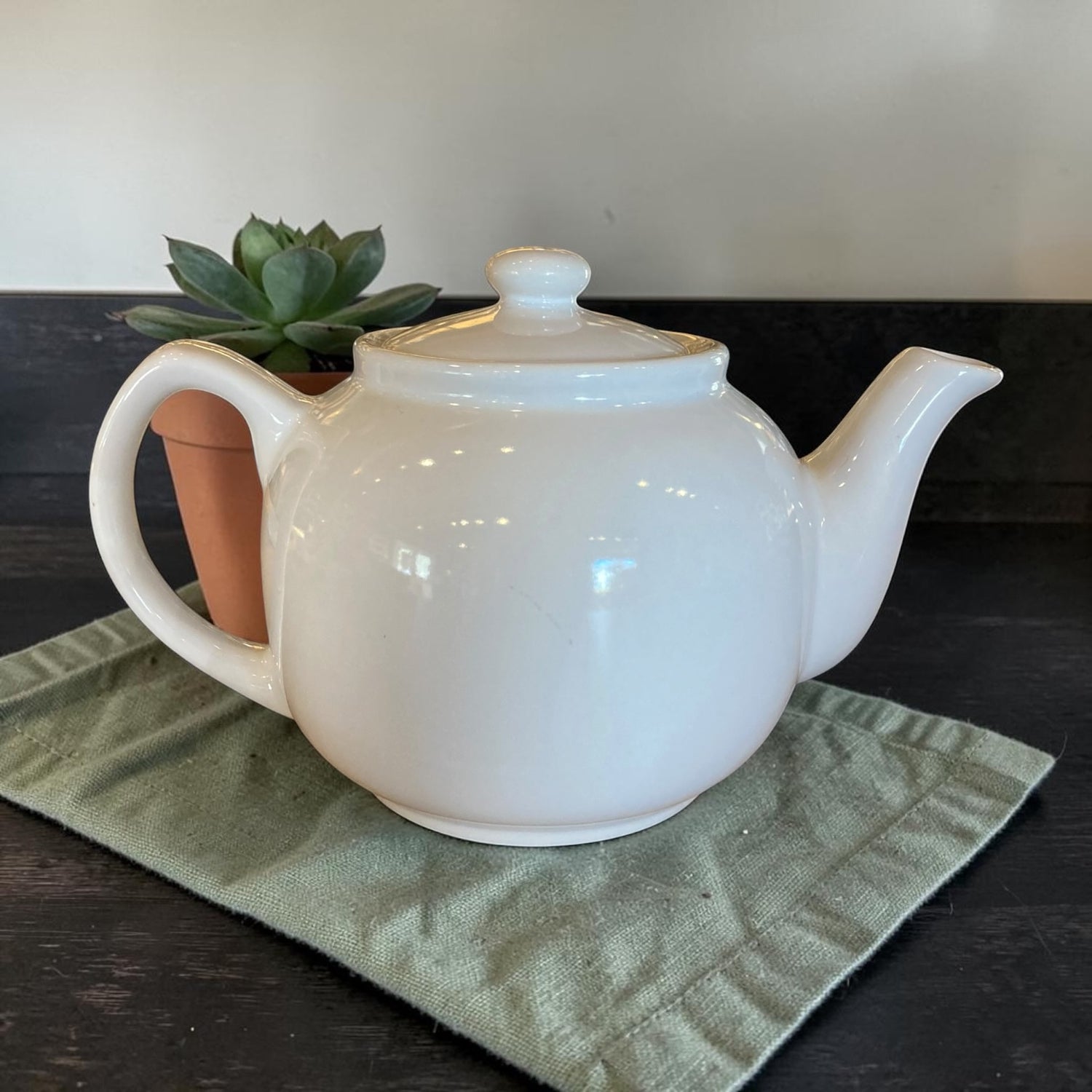 Vintage Teapot - Classic White (Pier 1 Imports)
