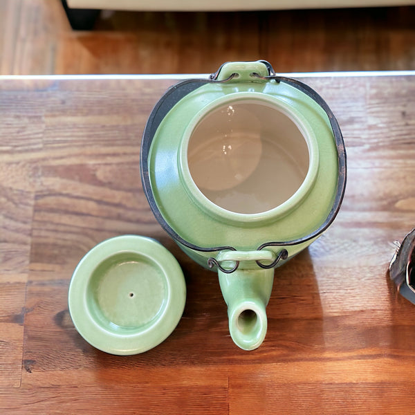 Vintage Teapot - Green  (Rare, Vietnam)