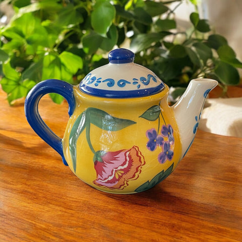 Vintage Teapot - Yellow Floral (Nancy Wright for Saparna, Philippines)