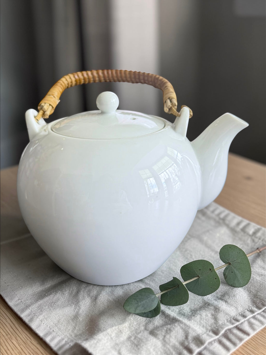 Vintage Teapot - White with Rattan Handle (Unknown)