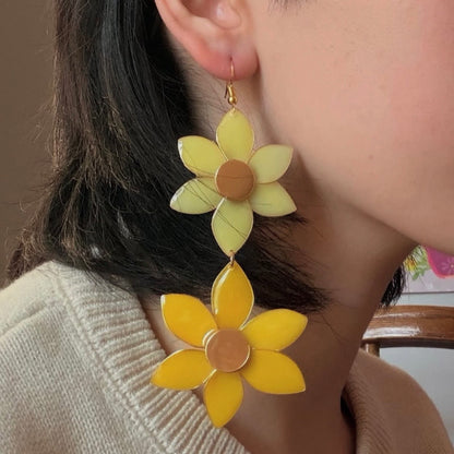 Katty’s Corner Earrings - Daffodils