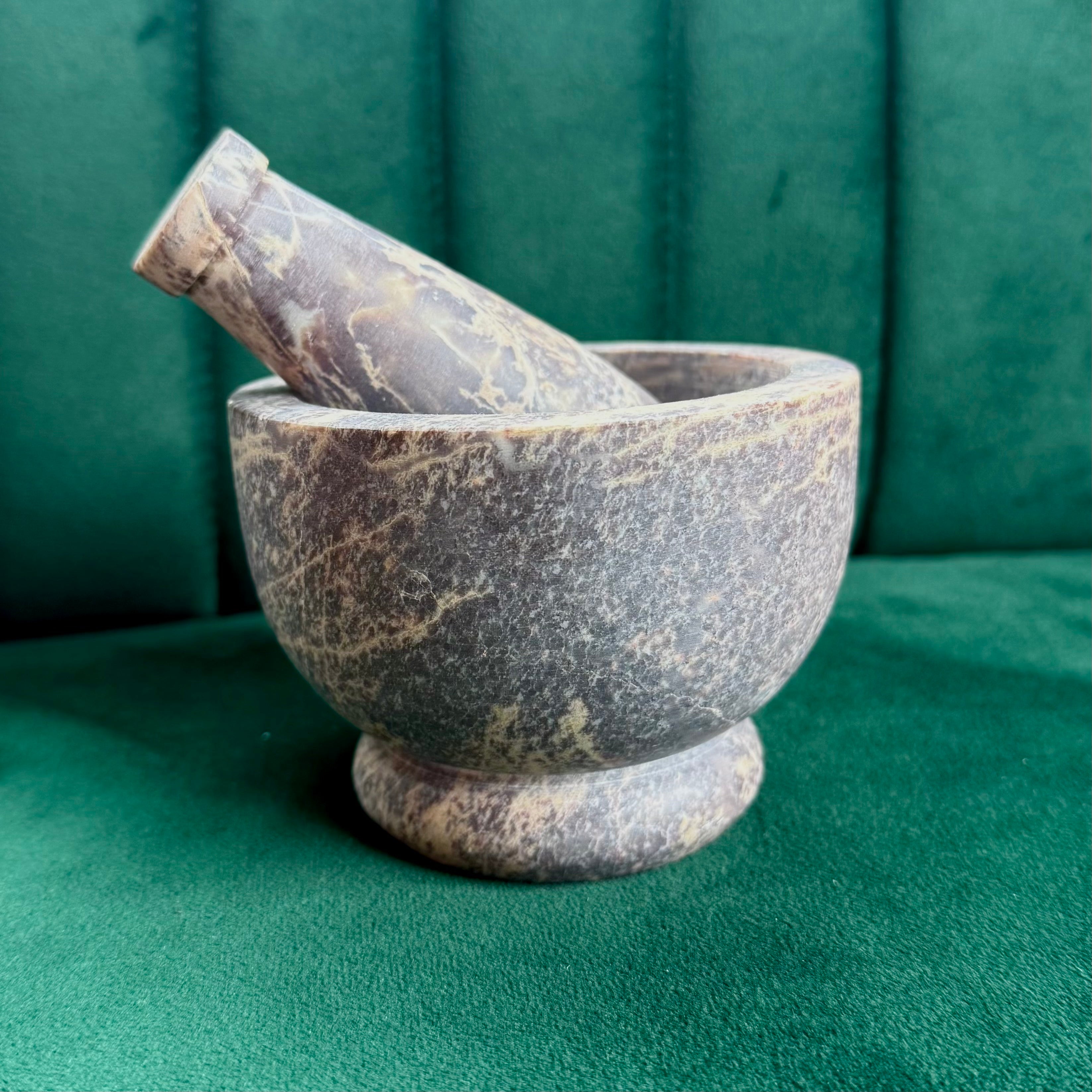 Mortar &amp; Pestle - Natural
