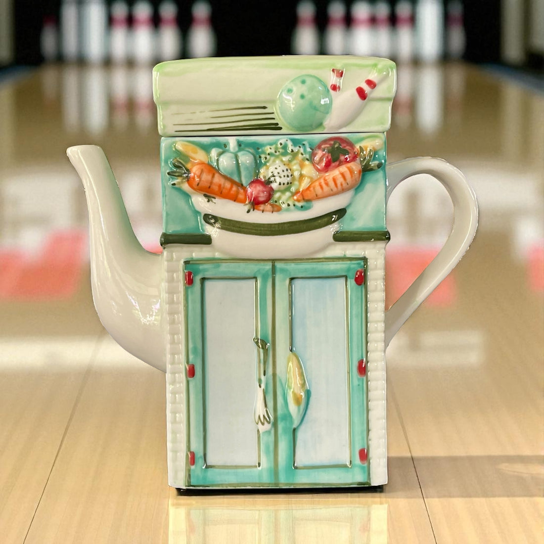 Vintage Teapot - Bowl/Salad (MSRF, 1980s)