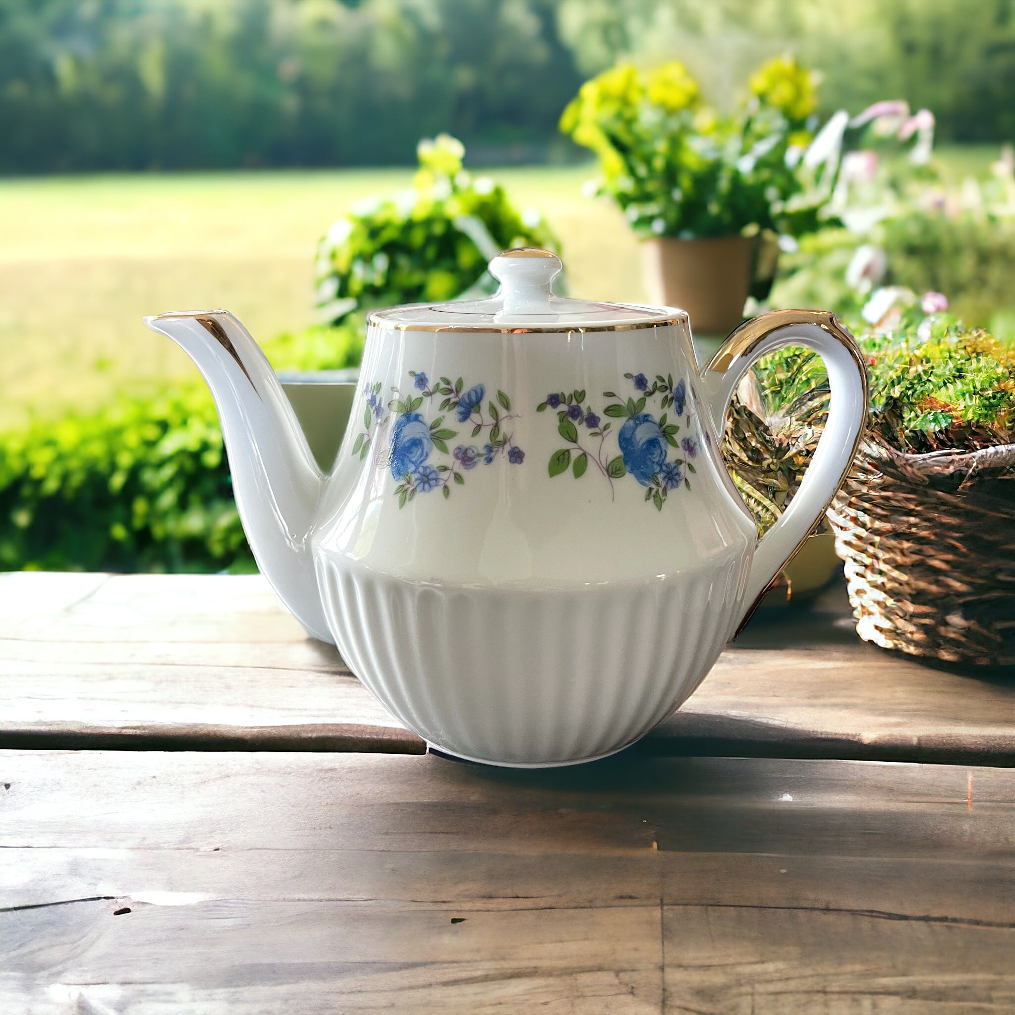 Vintage Teapot - Blue Flowers (Unknown)