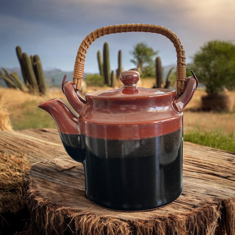 Vintage Teapot - Maroon/Black (Unknown)