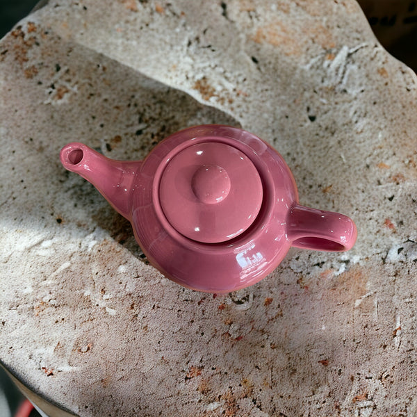 Vintage Teapot - Mauve  (Chance Hold, Taiwan)