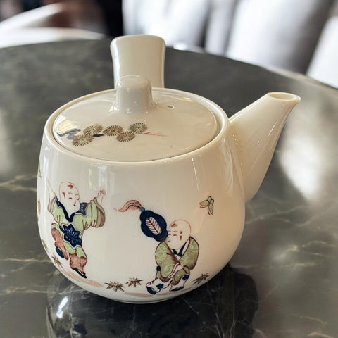 Vintage Teapot - Handpainted Japanese Scenes (Unknown)