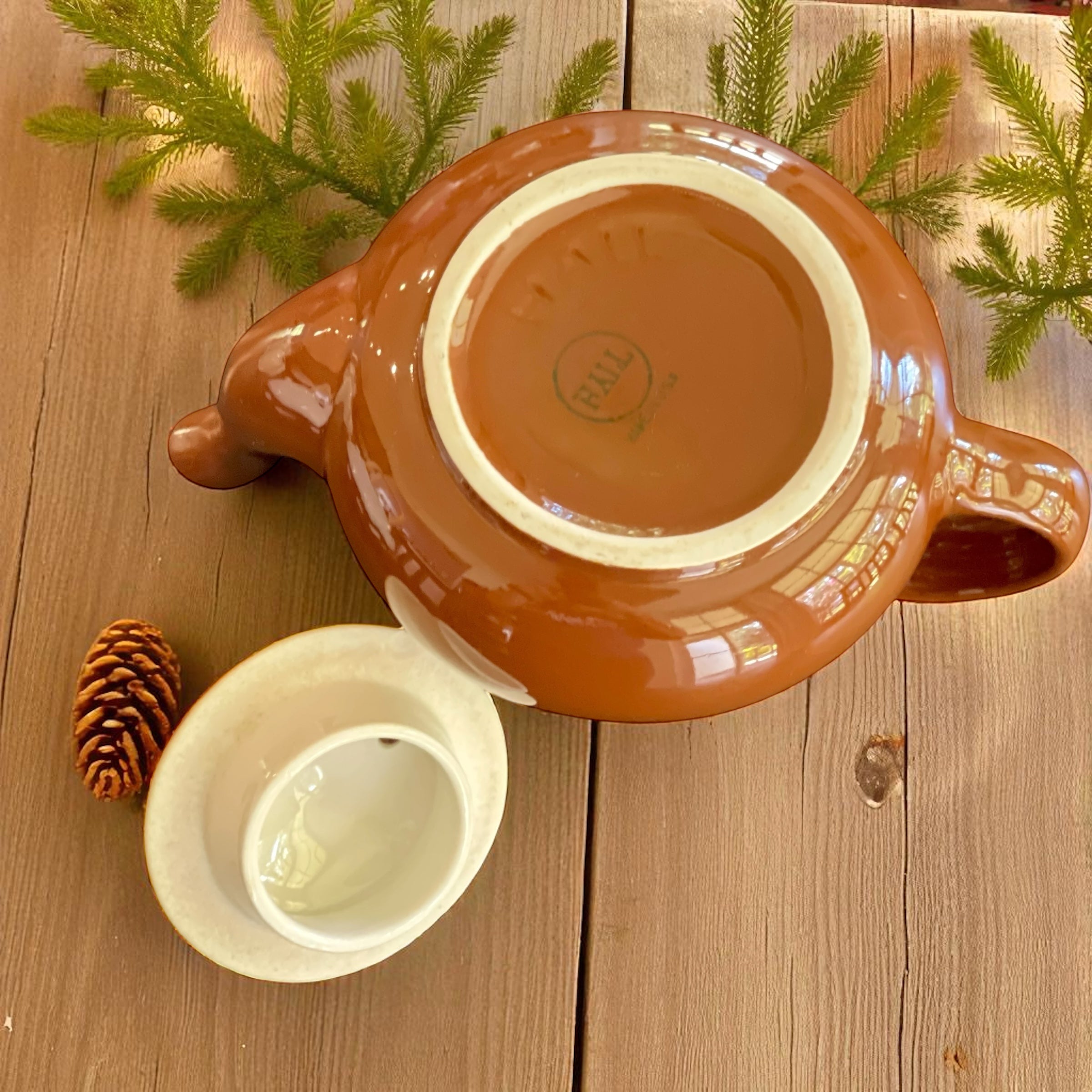 Vintage Teapot - Brown Boston (Hall, USA)