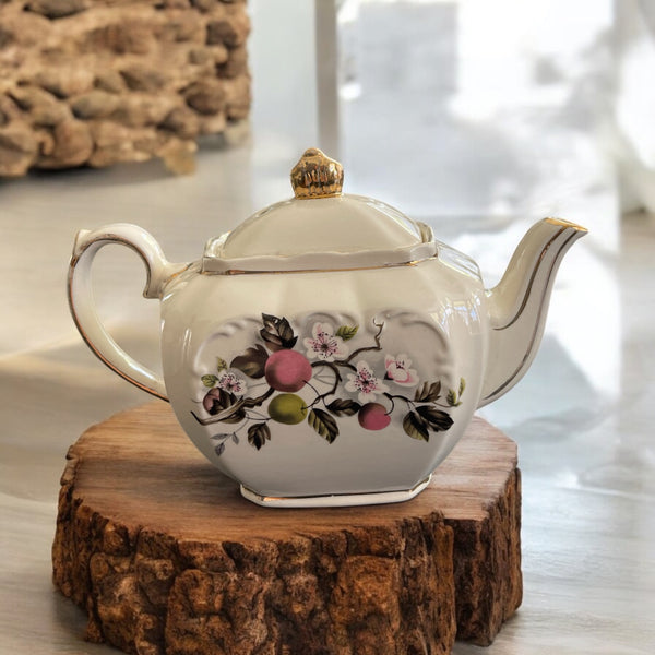 Vintage Teapot - Cherries and Blossoms (Sadler, England)