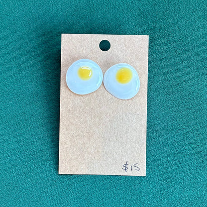 Katty’s Corner Earrings - Eggs