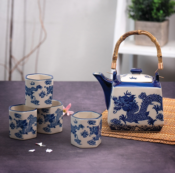 Ryu Dragon Tea Set (Teapot with 4 Cups)