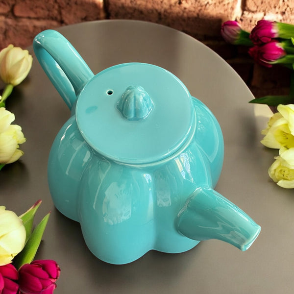 Vintage Teapot - Scalloped Teal (Unknown)
