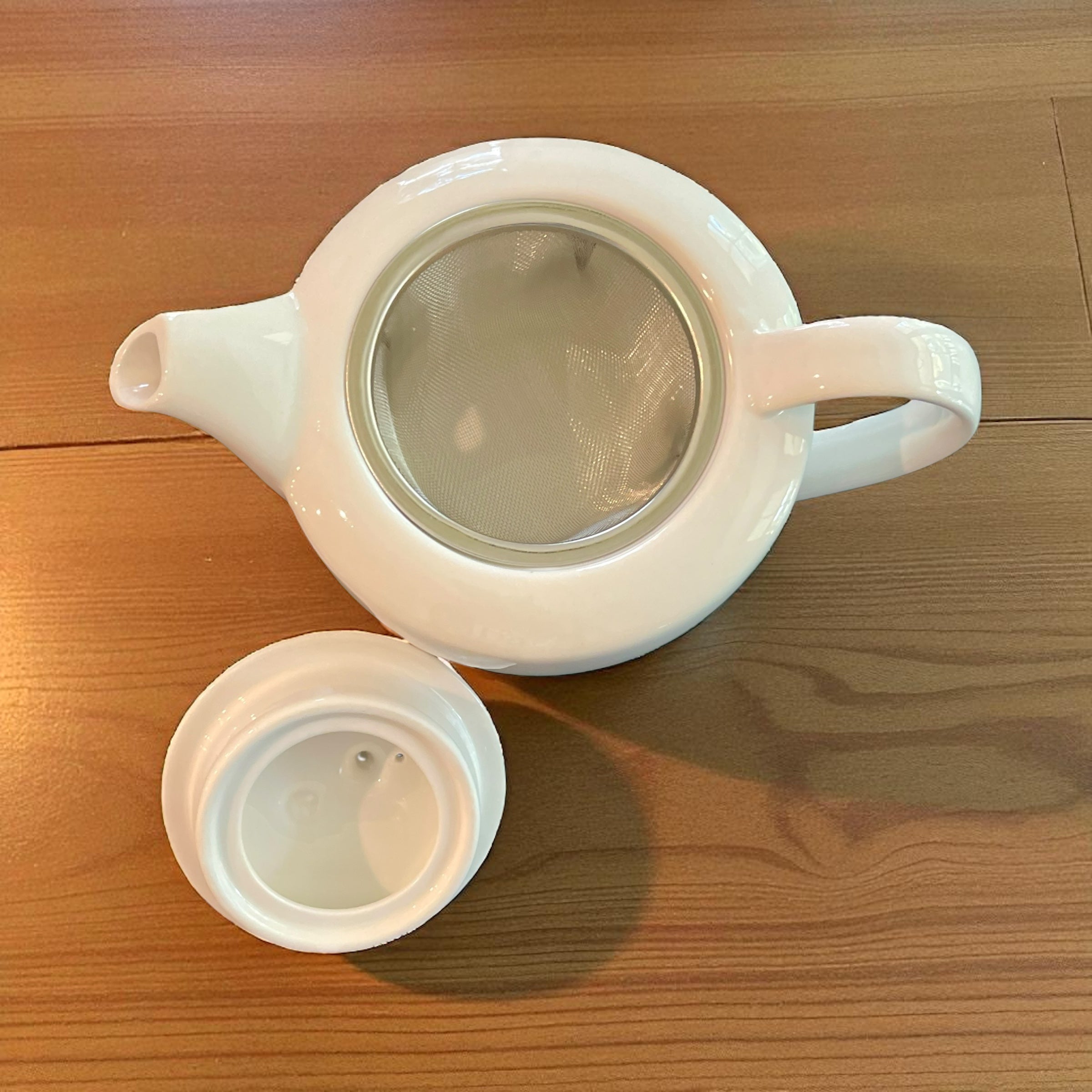 Vintage Teapot &amp; Infuser - Martin Hunt White (Two Leaves &amp; a Bud, China)