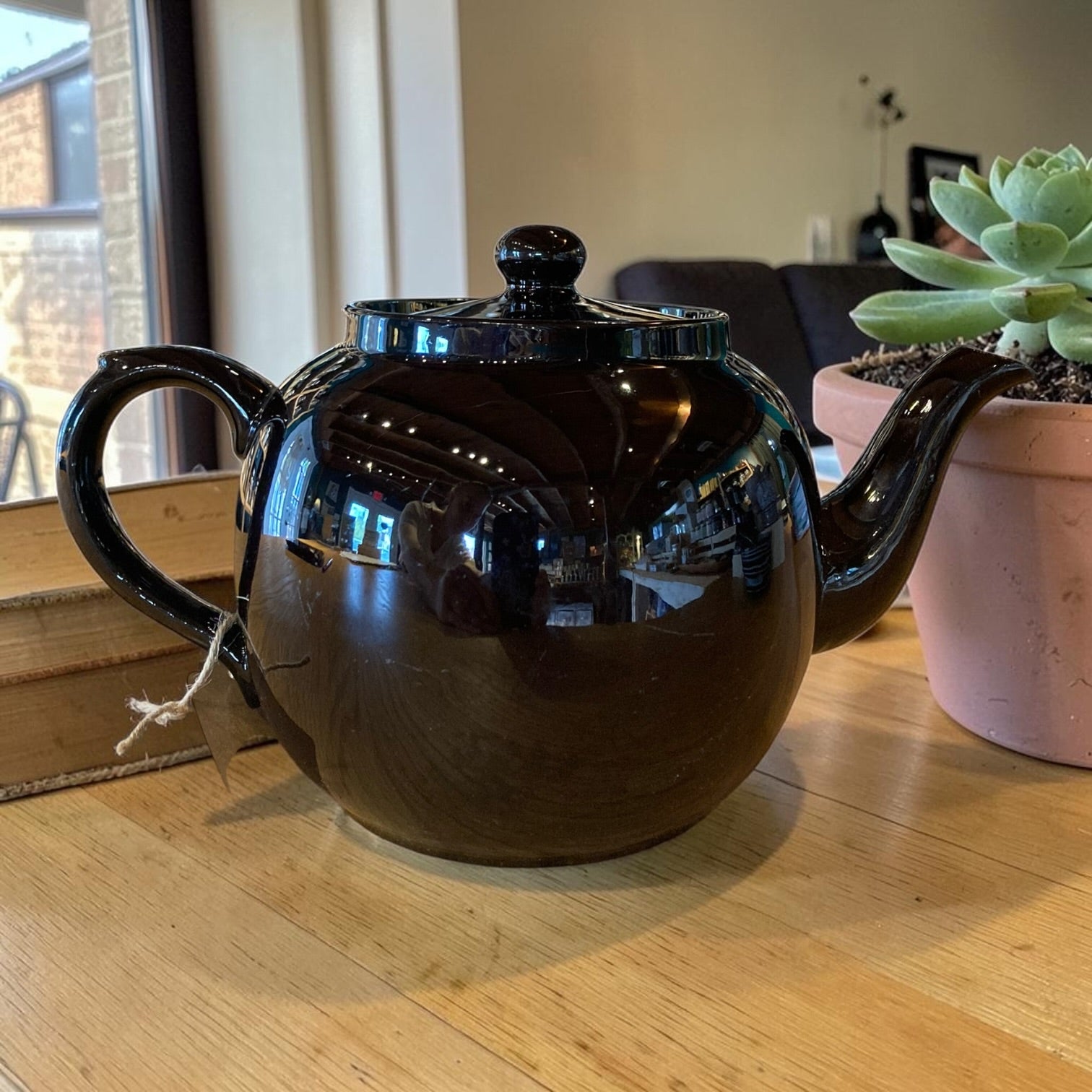 Vintage Teapot - Dark Brown Glazed