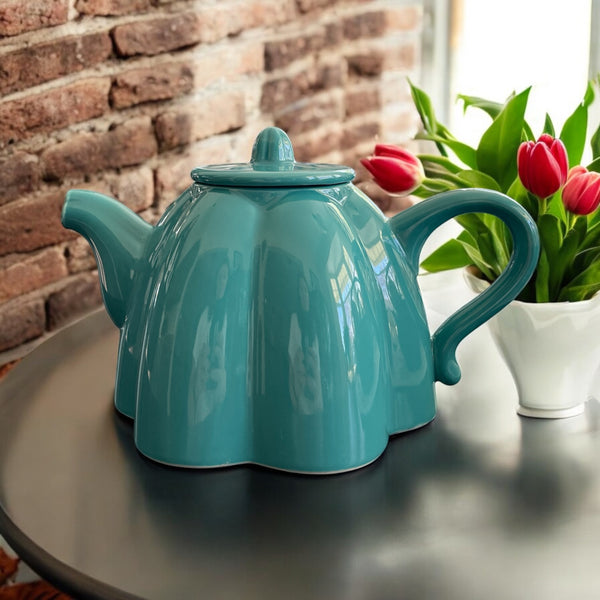 Vintage Teapot - Scalloped Teal (Unknown)