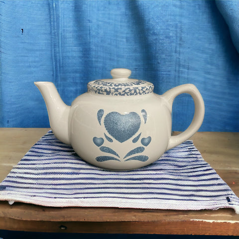 Vintage Teapot - Blue Hearts (Corelle/Corning, China)