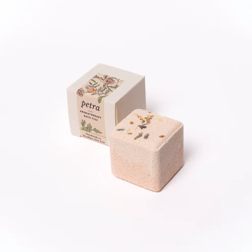 Shower Steamer / Bath Bomb : Petra