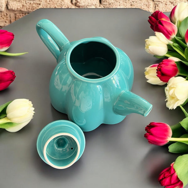 Vintage Teapot - Scalloped Teal (Unknown)