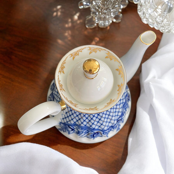 Vintage Teapot - Blue & White (Nantucket, China)