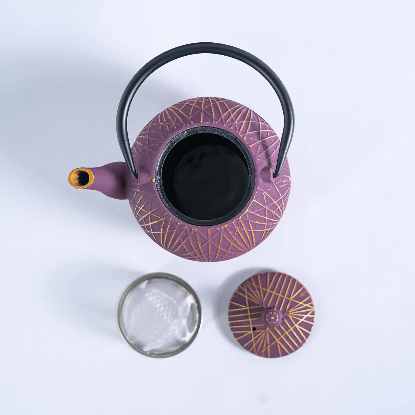 28oz Cast Iron Tea Pot Purple Yarm