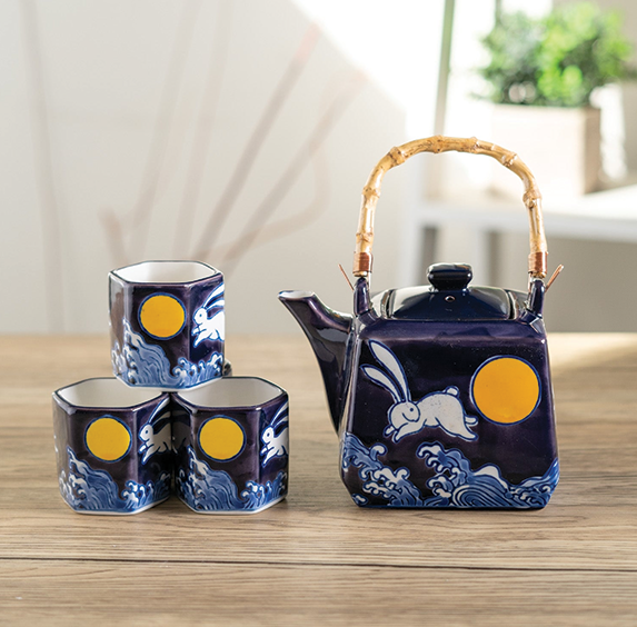 Moon Rabbit Tea Set (Teapot with 4 Cups)