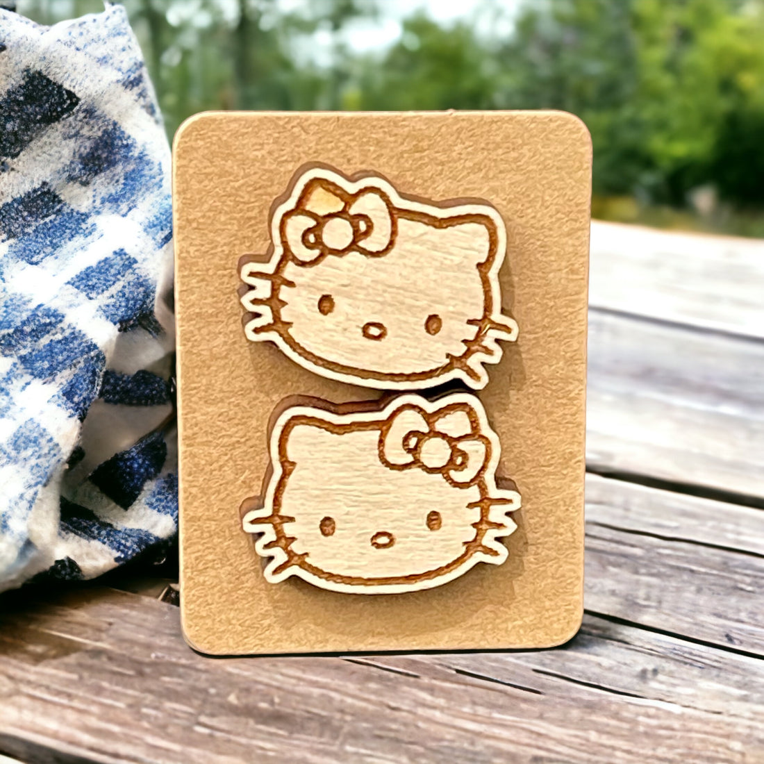 Wood Earrings - Hello Kitty