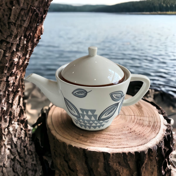 Vintage Teapot - Blue Leaves (Hallmark)