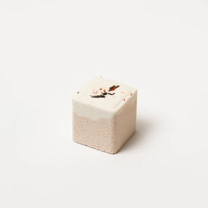 Shower Steamer / Bath Bomb : Woods