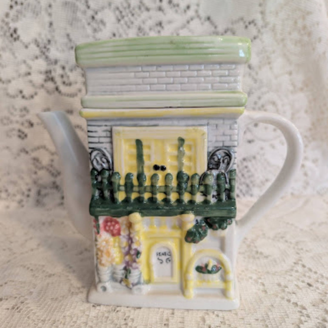 Vintage Cottage House Teapot