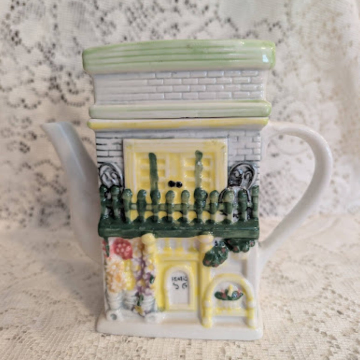 Vintage Cottage House Teapot