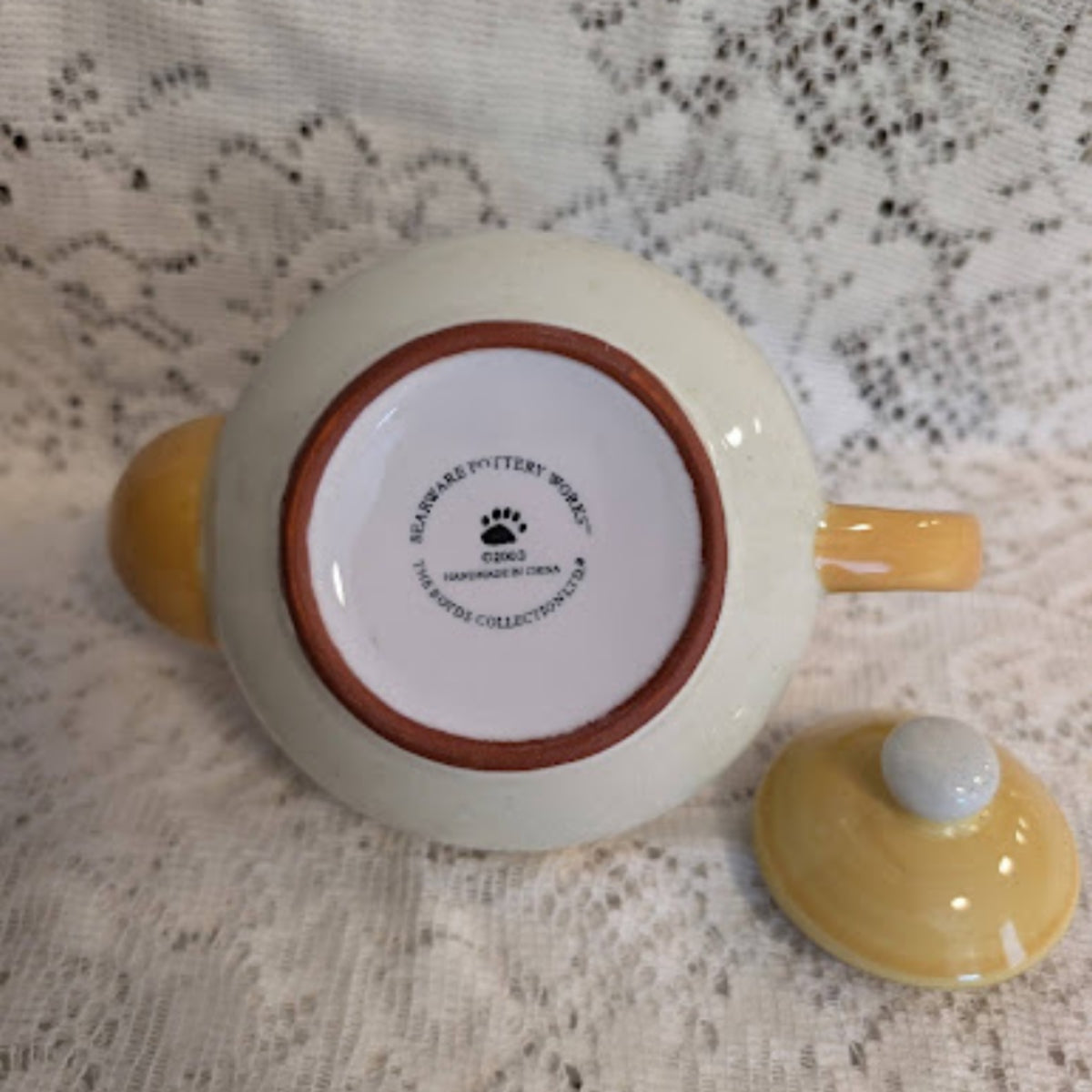 Vintage Emmitt Thompson "The Barnyard Collection" Pear Teapot