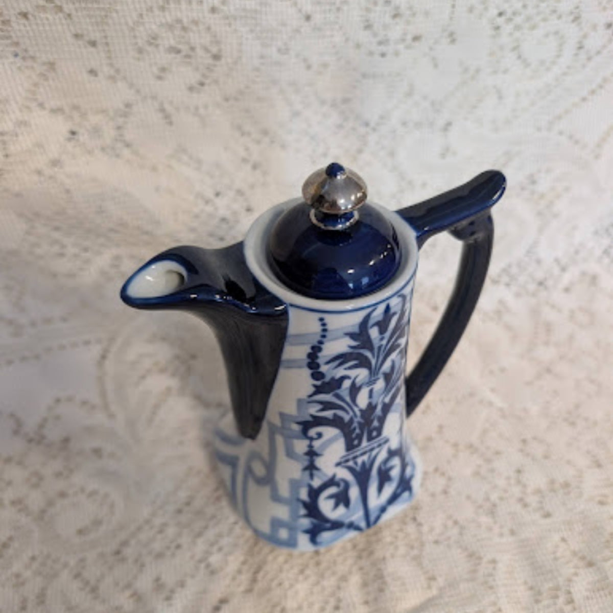 Vintage Bombay Blue &amp; White Porcelain Teapot with Blue Lid