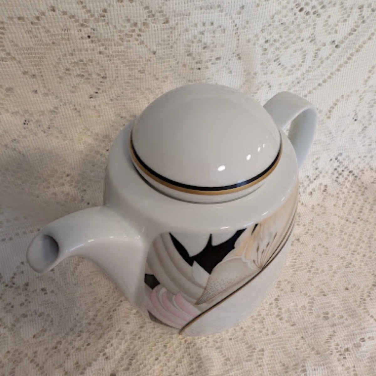 Vintage Edelstein Bavaria German Porcelain Teapot – Abstract Floral Design