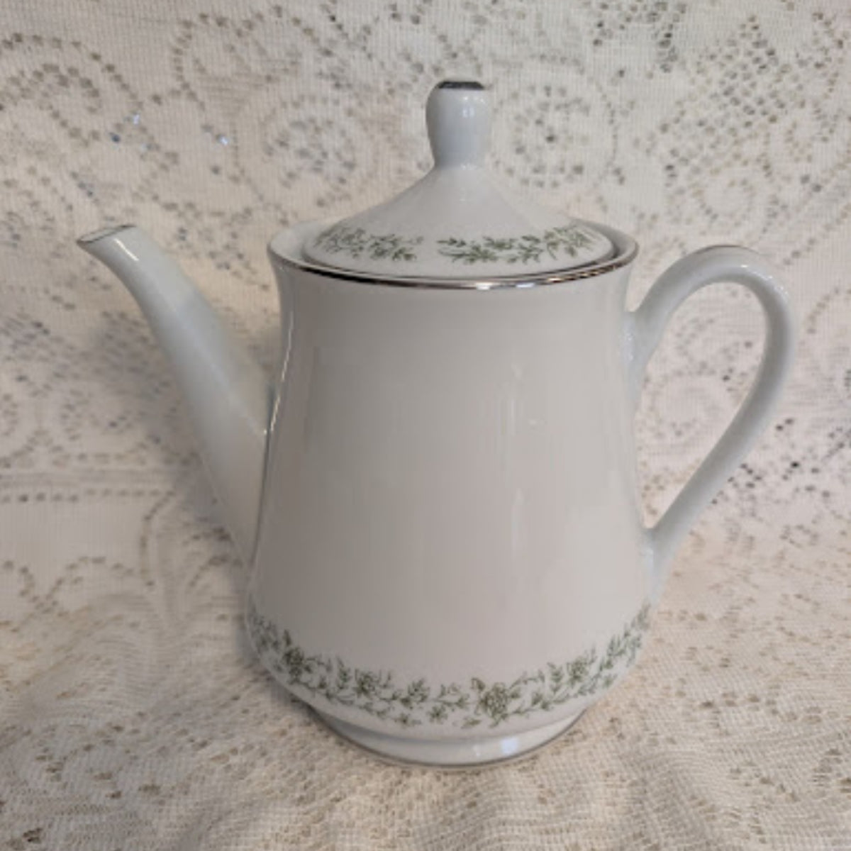 Vintage Mikasa Japan Porcelain Teapot – Pattern 5868
